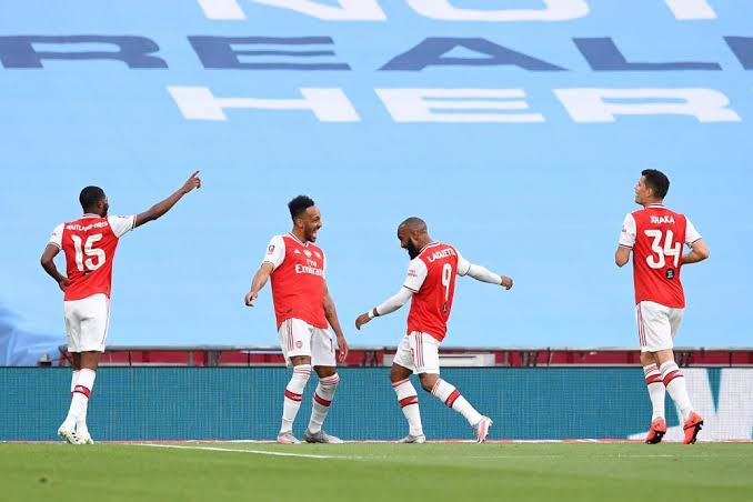 Aubameyang and teammates celebrate a goal against Man City in FA Cup semi-final at Wembley stadium on Saturday